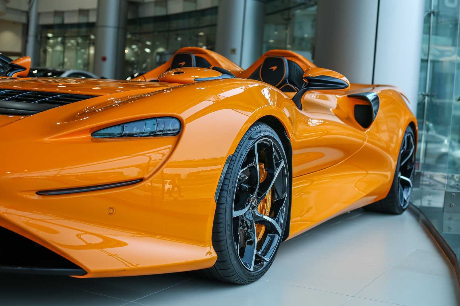 McLaren Orange-pic_5